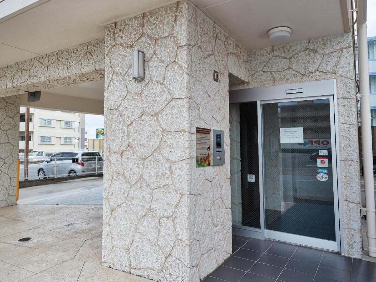 Terrace Resort Shintoshin Наха Экстерьер фото